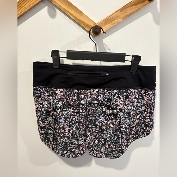 Lululemon Speed Up Short *2.5" - Picture 7 of 8